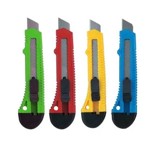 Master Plastik Ekonomik Maket Bıçağı 18 mm